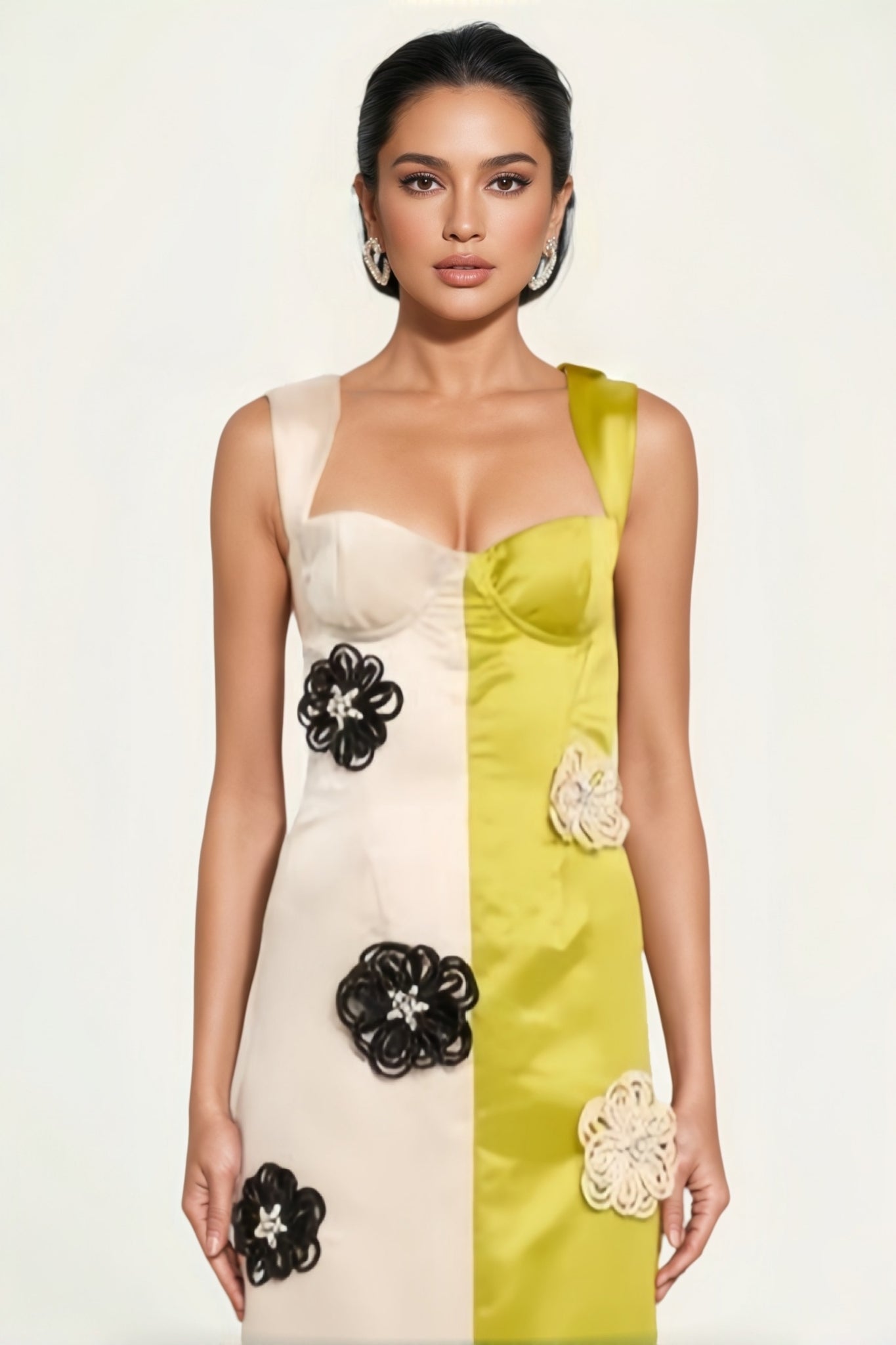 Corded Floral Appliqué Sweetheart Corset Column Bandage Maxi Gown