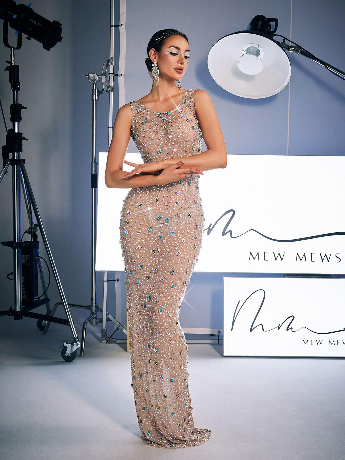 Scoop Neck Rhinestone Maxi Dress - View 2