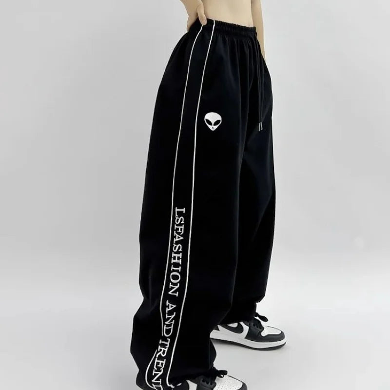 Printed Drawstring Sports Pants