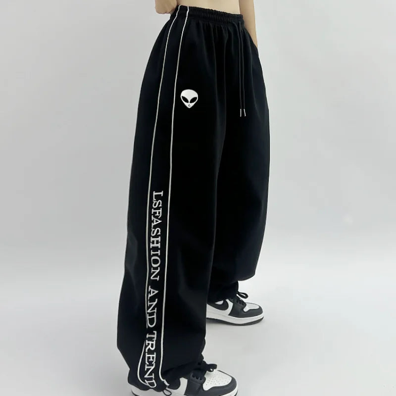 Printed Drawstring Sports Pants