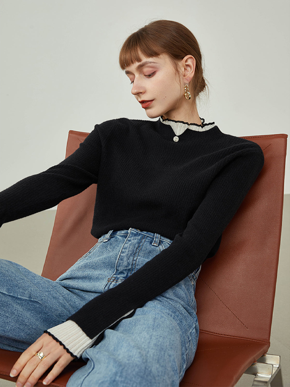 Contrast Lettuce Trim Mock Neck Long Sleeve Ribbed Knit Sweater