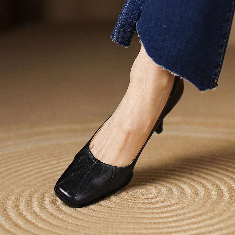 Square Toe Ruched Front Mid Heel Pumps