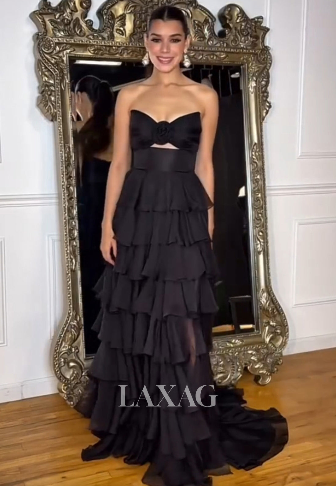 Sweetheart Off-Shoulder Sleeveless Pleated Tiered Sweep Train A-Line Formal Prom Dress with Slit