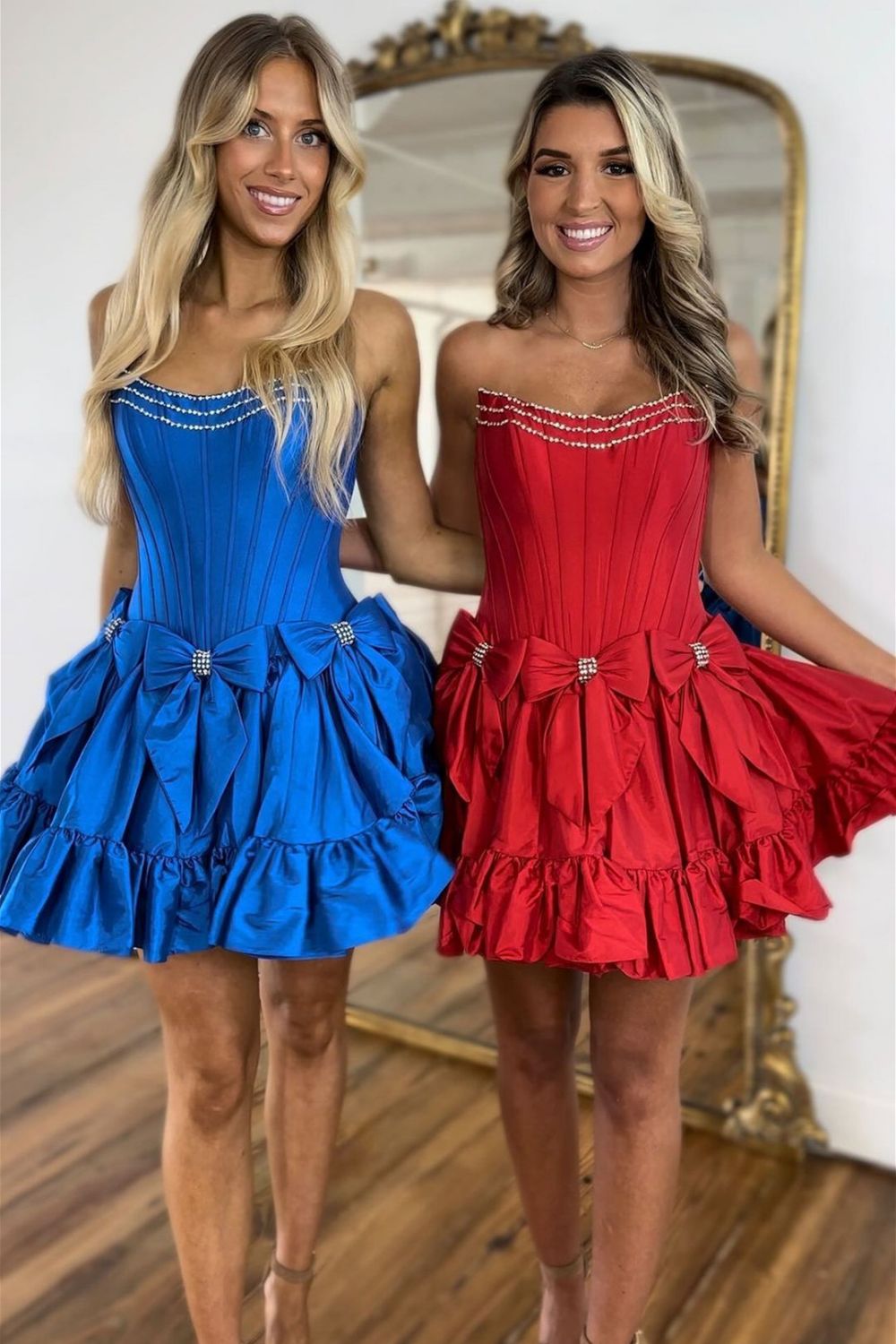 Black A-Line Strapless Short Satin Homecoming Dress With Bowknot