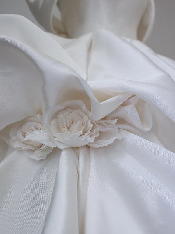 Chic Ball Gown Off The Shoulder White Short Sleeves Floral Satin Wedding Dresses With Ruffles C3806