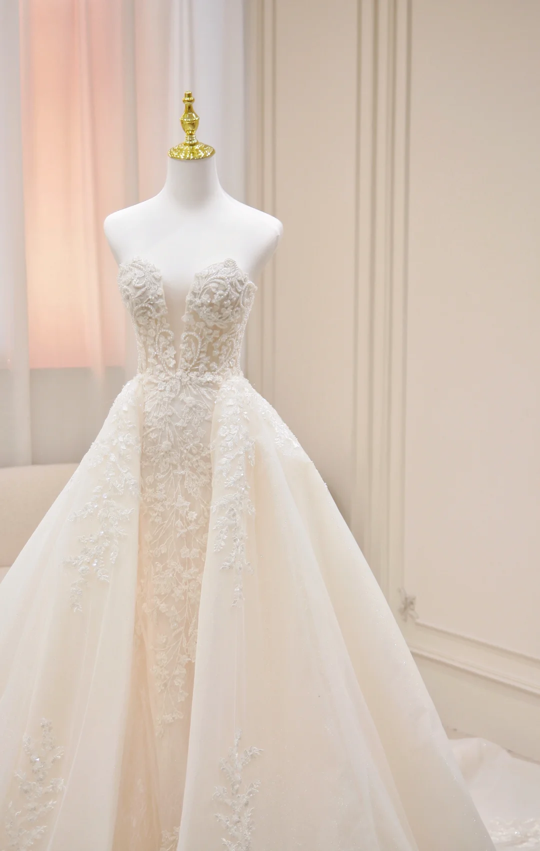 Vintage A Line Strapless Satin Applique Long Wedding Dresses C3832