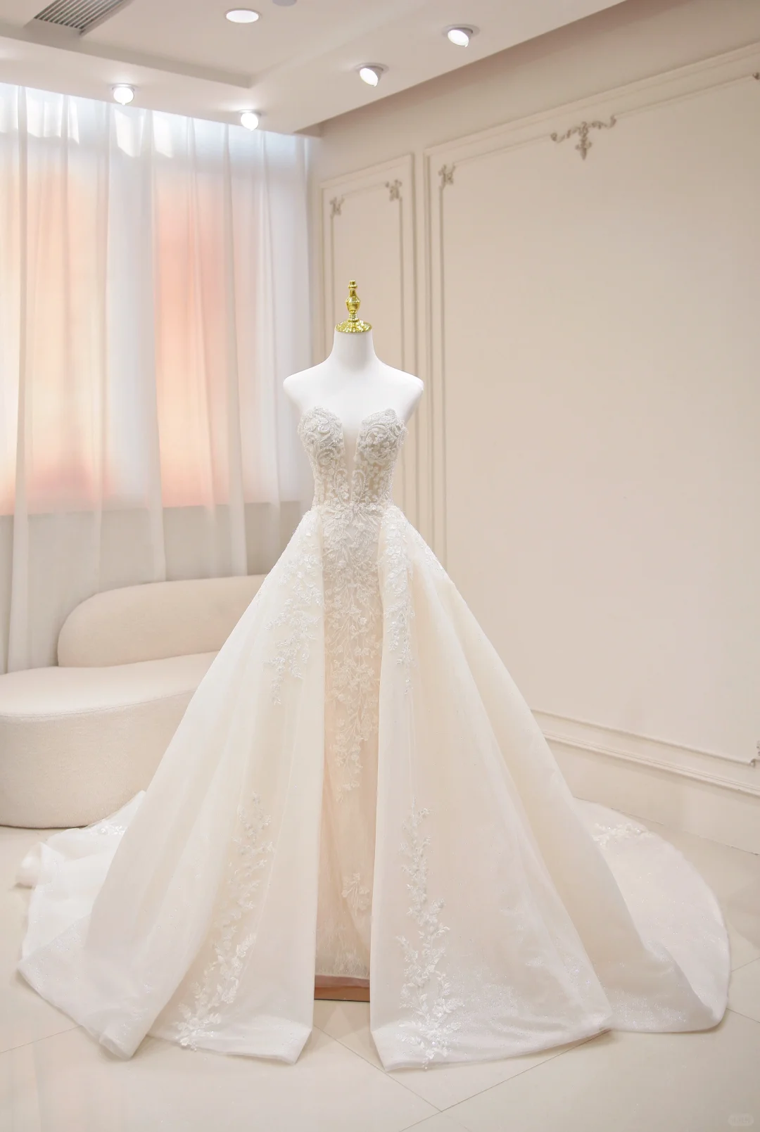 Vintage A Line Strapless Satin Applique Long Wedding Dresses C3832