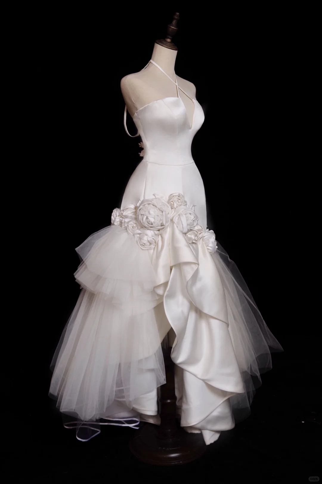 Unique Mermaid Halter Satin Tulle Flower Applique Long Wedding Dresses C3850