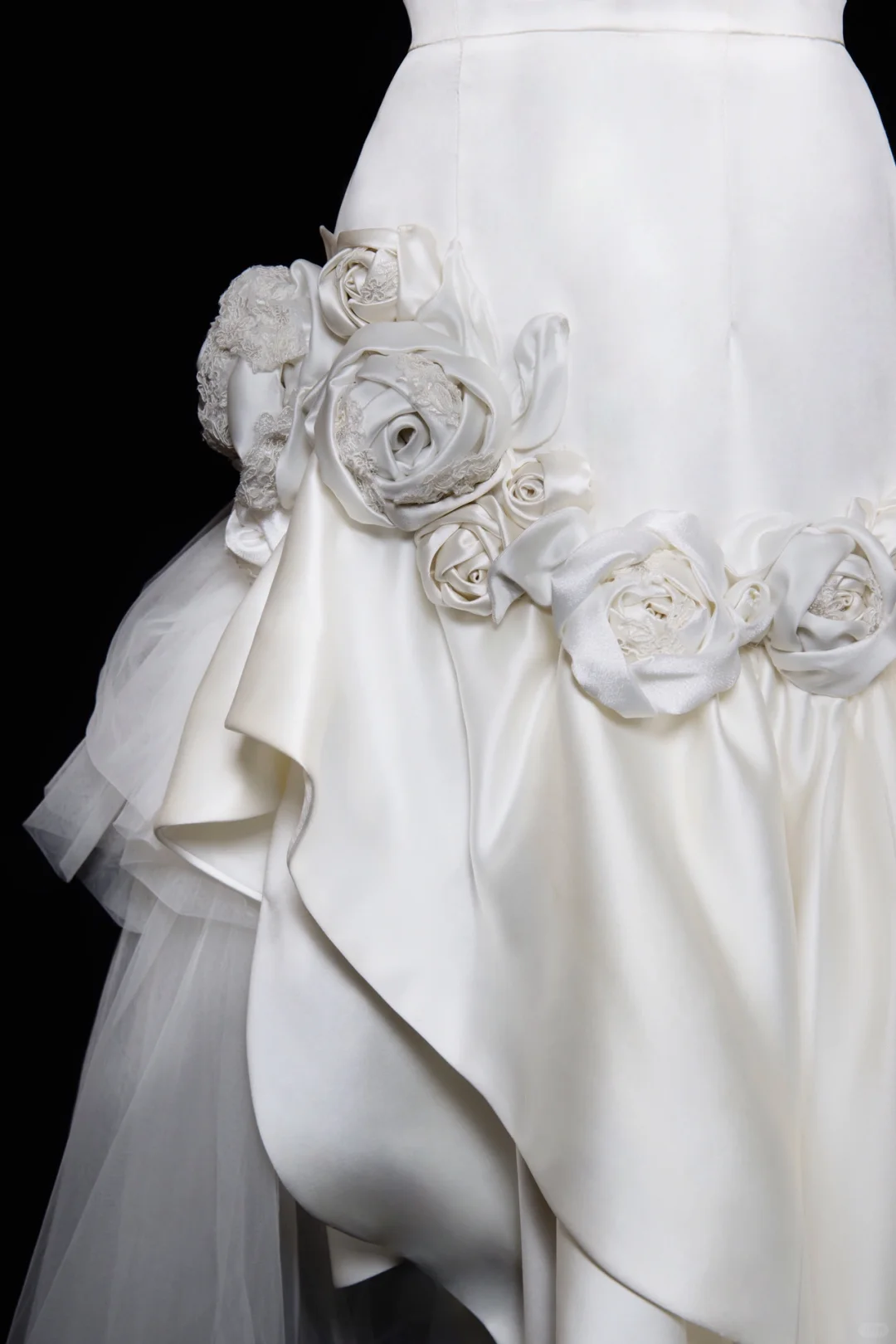Unique Mermaid Halter Satin Tulle Flower Applique Long Wedding Dresses C3850