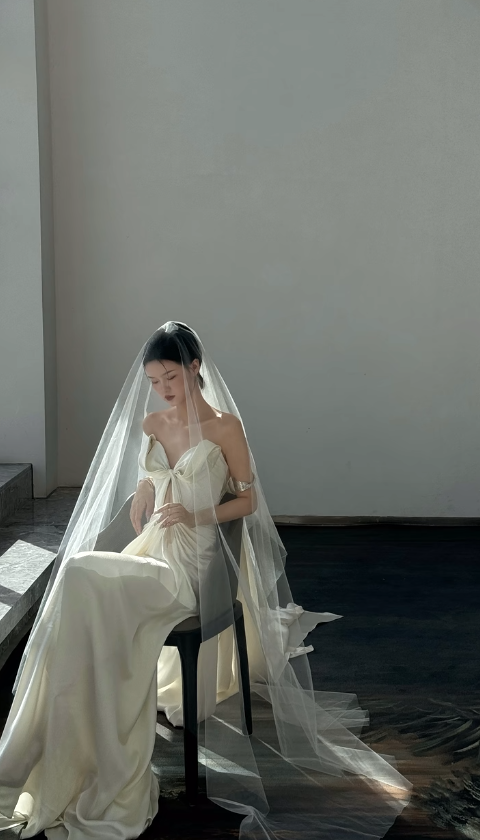 Unique Mermaid Strapless Satin Pleated With Veil Long Wedding Dresses C3862