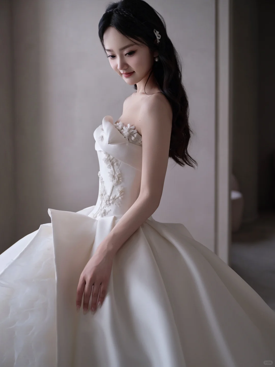 Timeless Ball Gown Strapless Satin Applique Tulle Long Wedding Dresses C3892