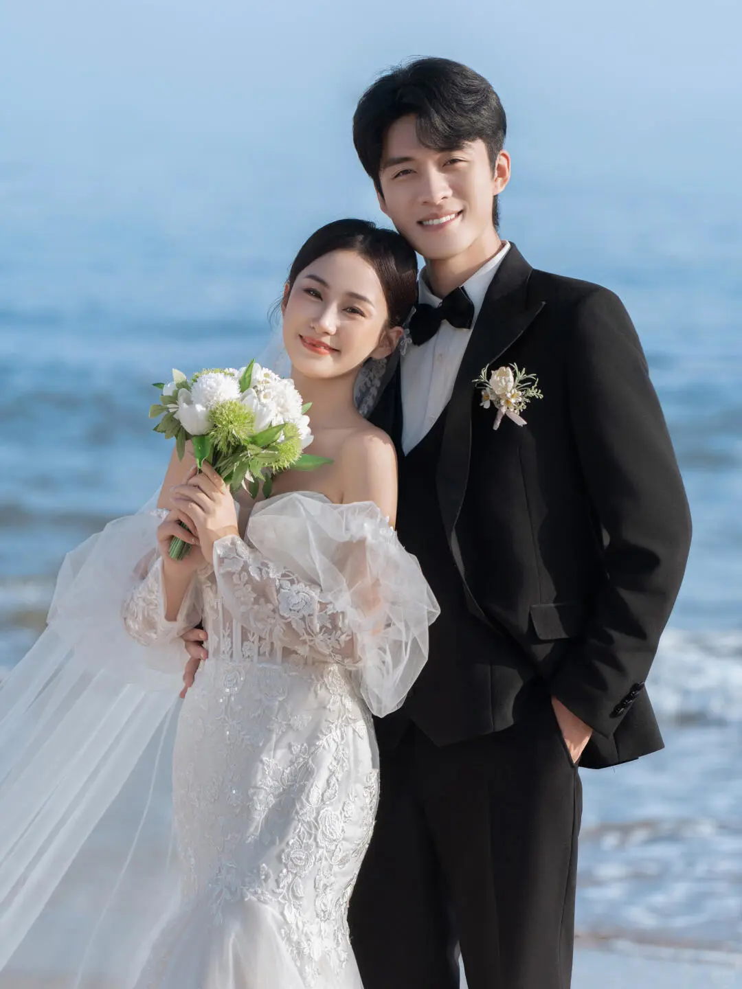 Unique Mermaid Off The Shoulder White Satin Tulle Applique Long Sleeve With Veil Long Wedding Dresses C3911