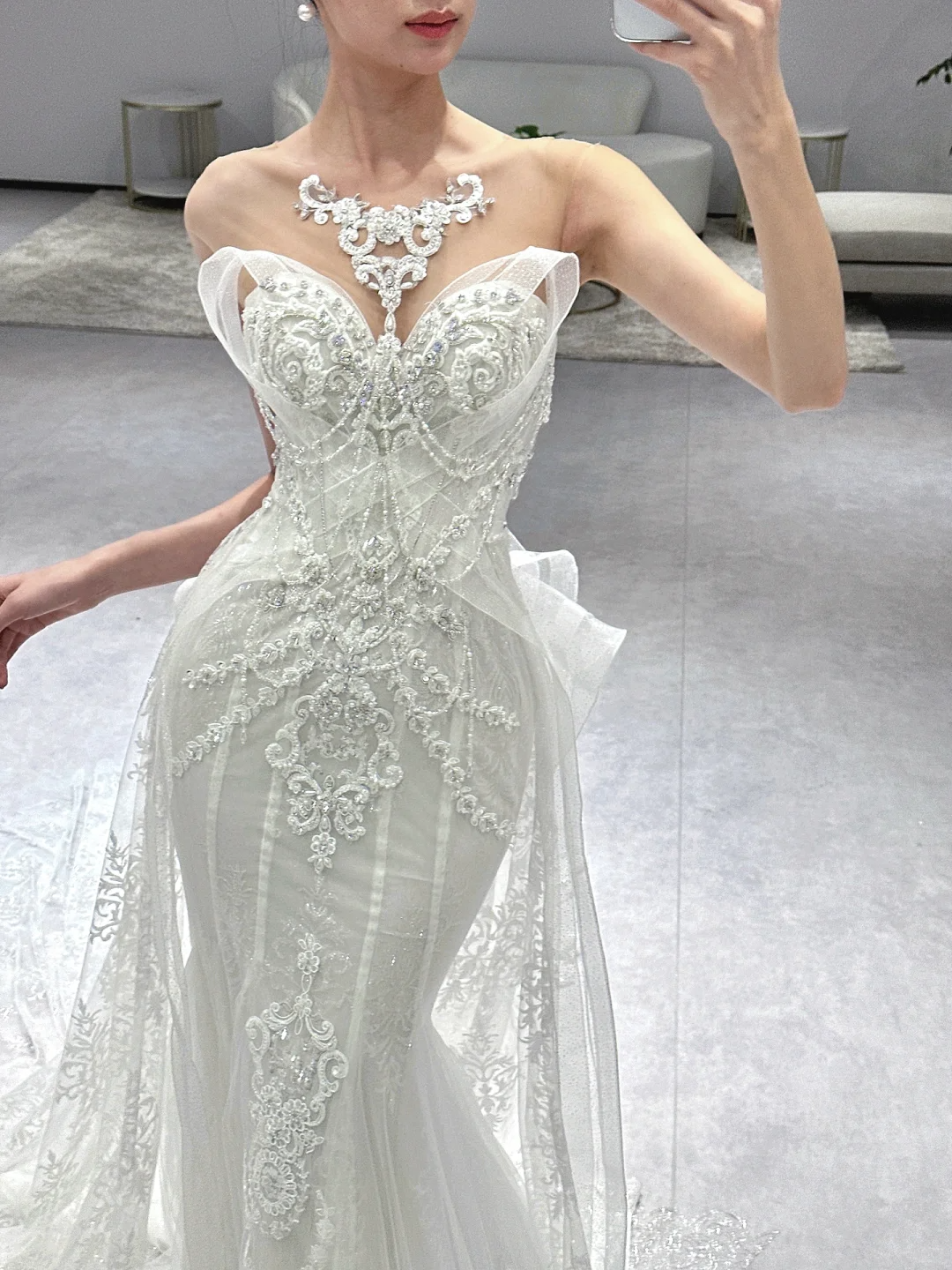 Dreamy Mermaid Strapless Tulle Sequin Applique Long Wedding Dresses C3959