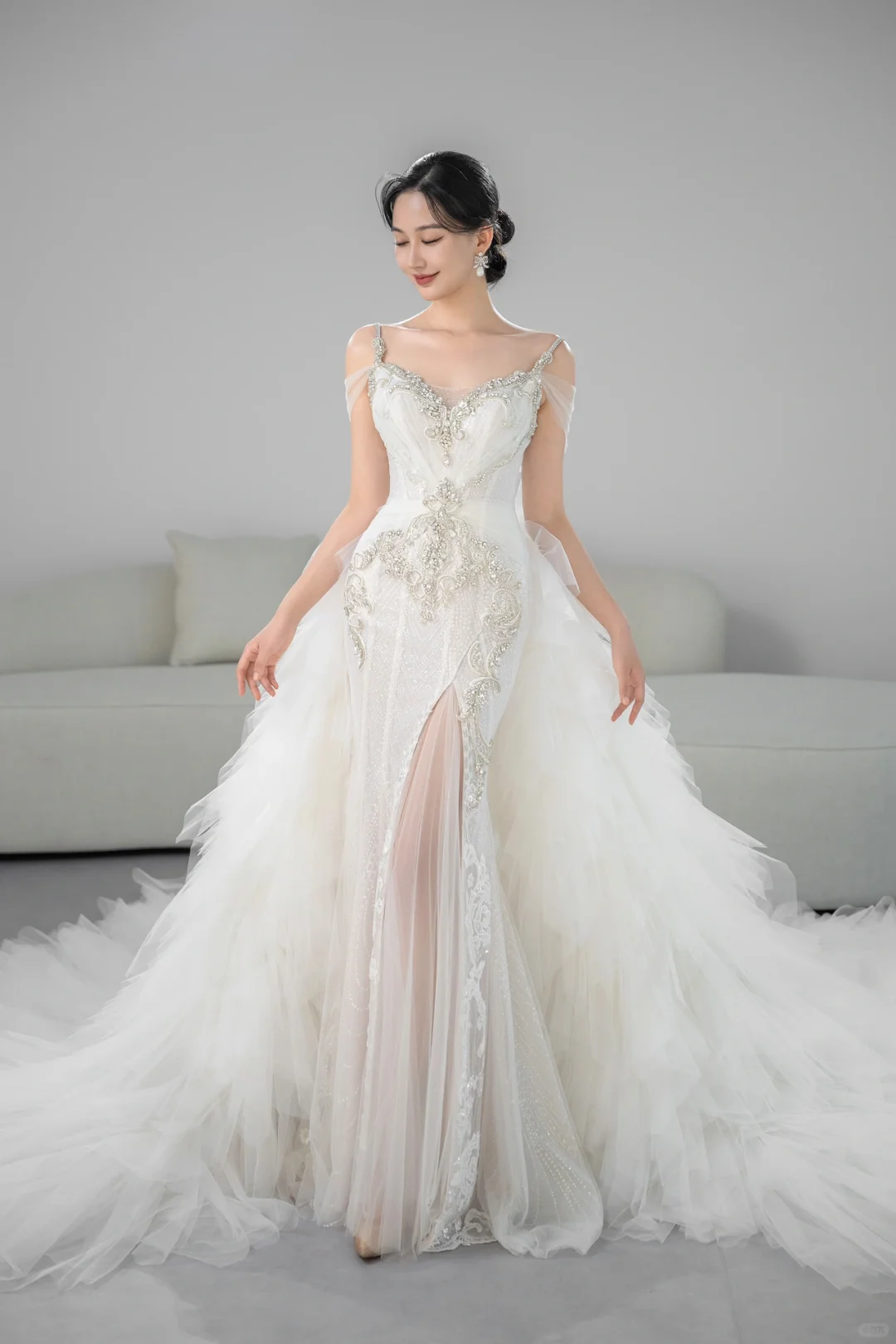 Unique Mermaid Spaghetti Straps Tulle Beaded Long Wedding Dresses C3960