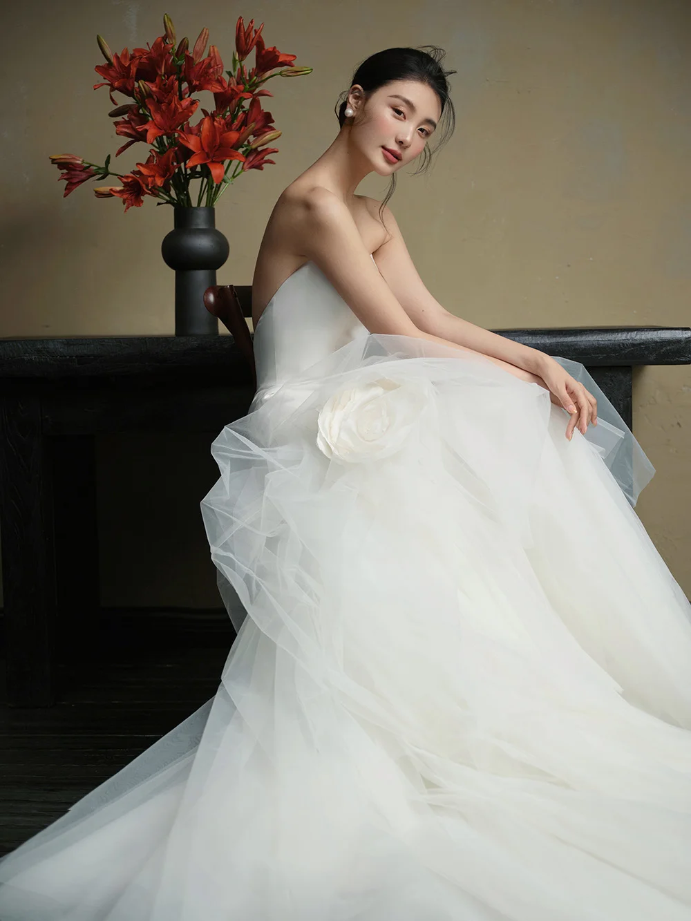 Elegant Mermaid Strapless Satin Tulle With Veil Long Wedding Dresses C3999
