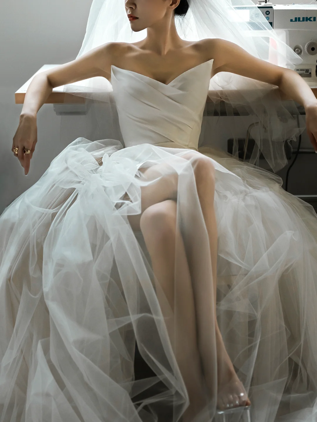Chic Ball Gown Strapless Satin Tulle Slit Long Wedding Dresses C4176