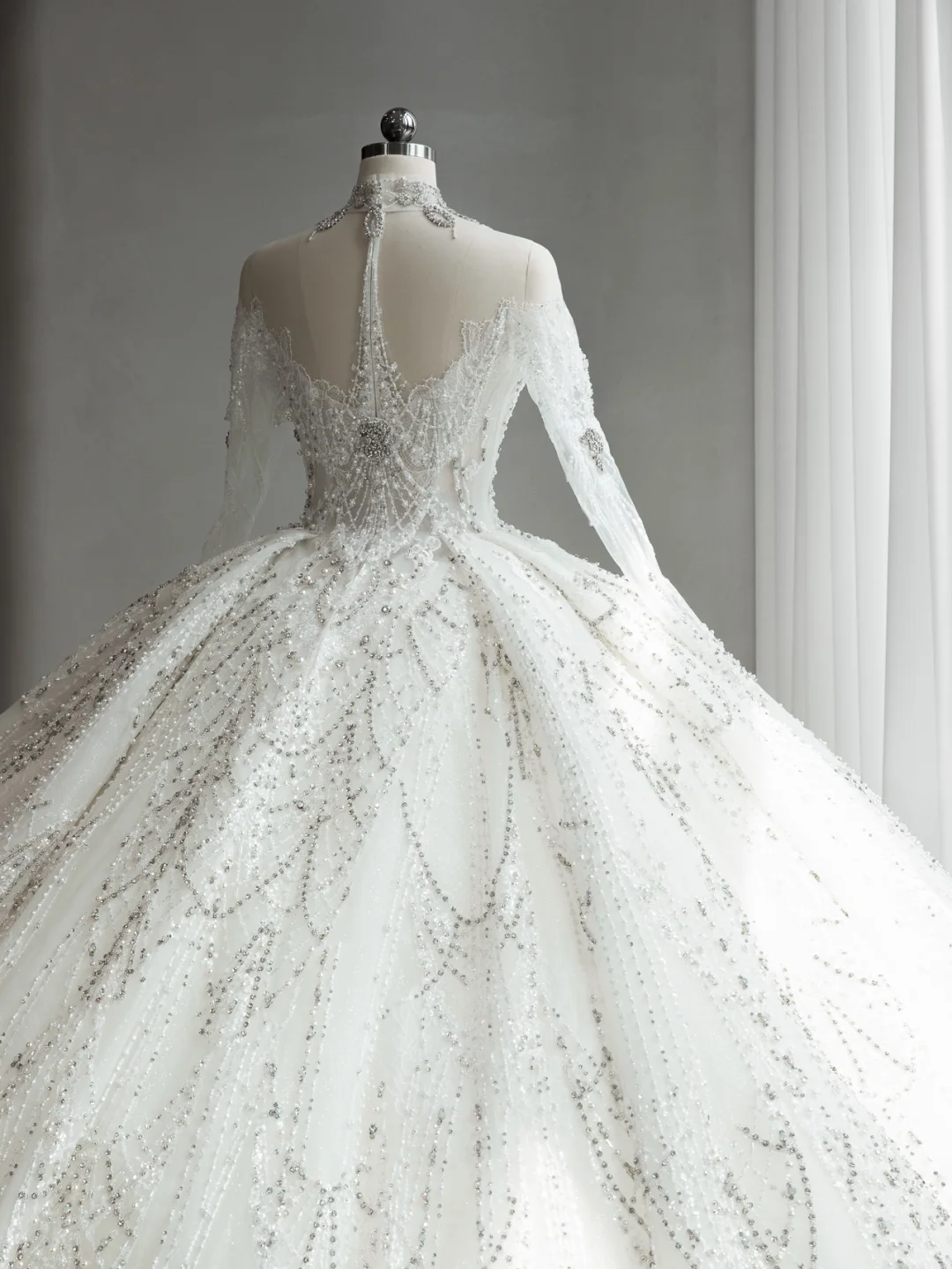 Timeless Ball Gown Tulle Sequin Beaded Long Sleeves Long Wedding Dresses C4179