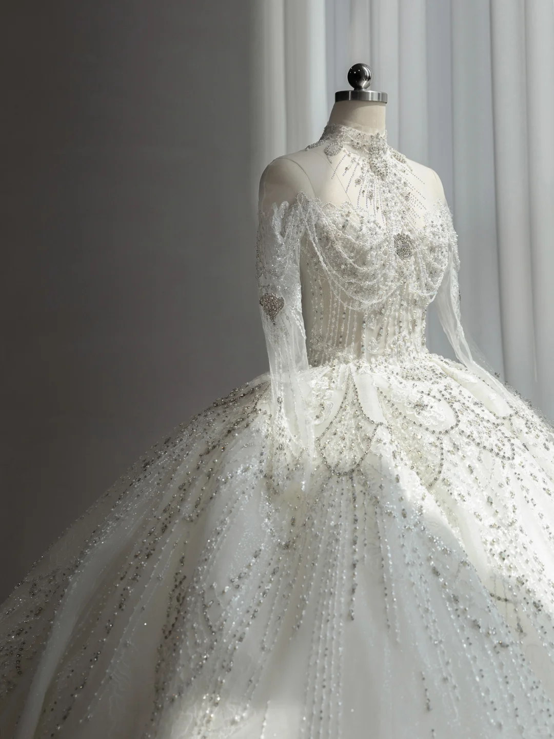 Timeless Ball Gown Tulle Sequin Beaded Long Sleeves Long Wedding Dresses C4179