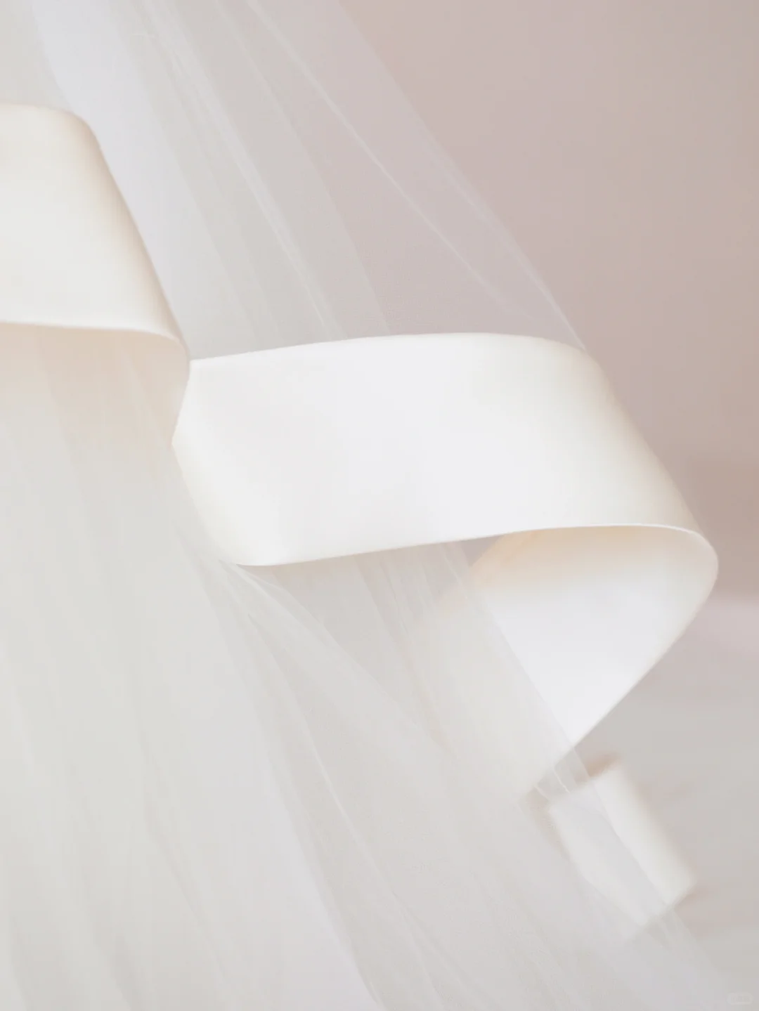 Elegant Ball Gown Strapless Satin Tulle Long Wedding Dresses C4215