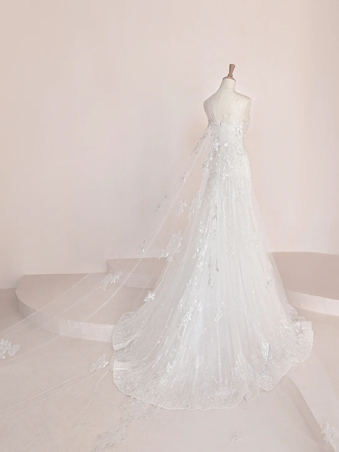 Gorgeous Mermaid Tulle Lace Sequin Long Wedding Dresses C4216