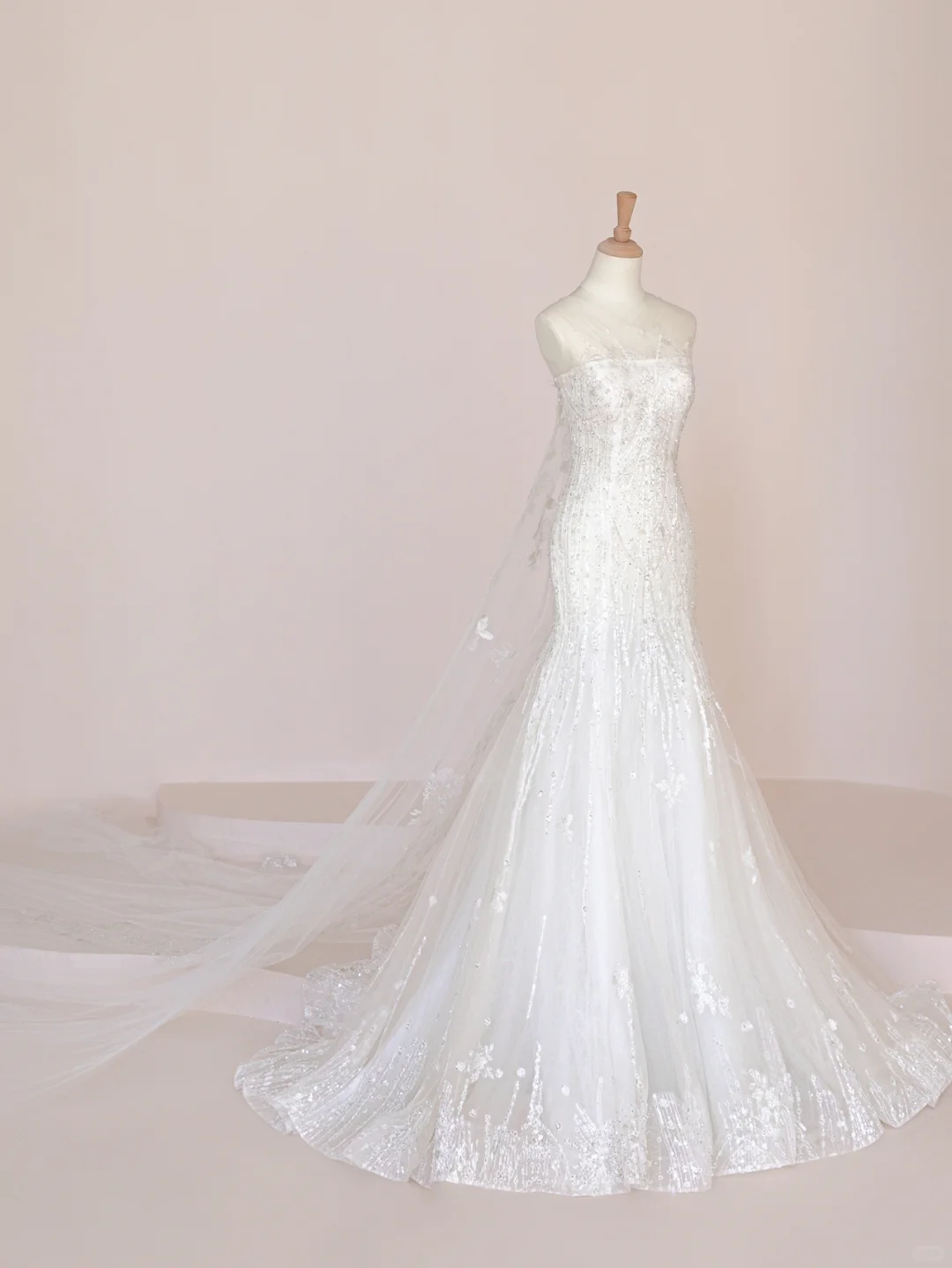 Gorgeous Mermaid Tulle Lace Sequin Long Wedding Dresses C4216