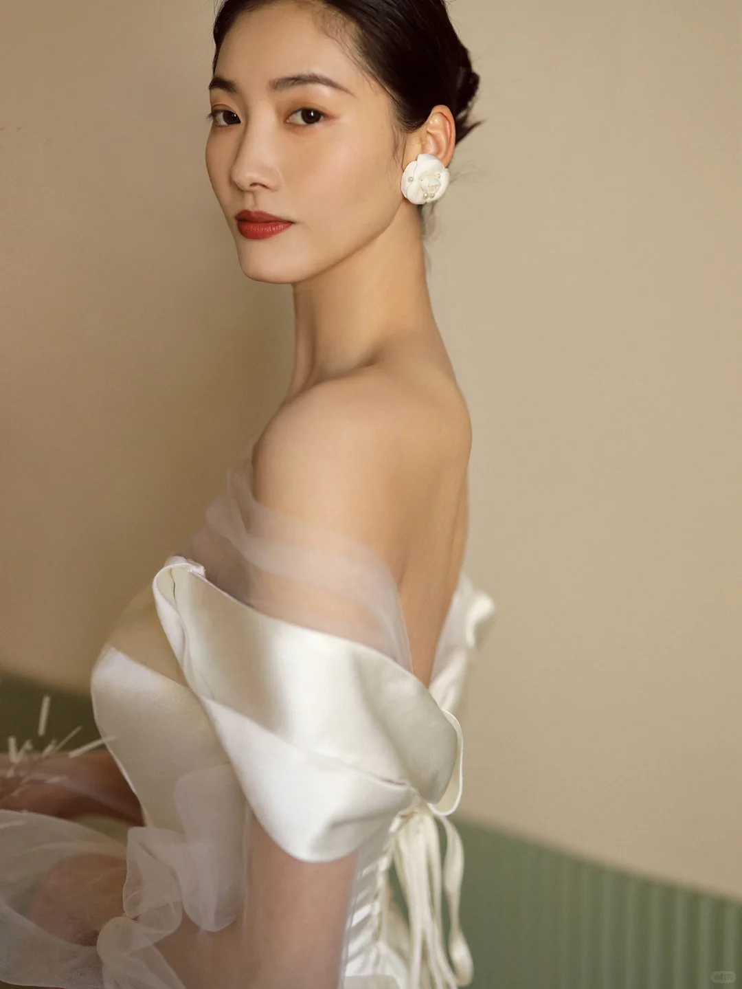 Chic Mermaid Off The Shoulder Satin Tulle Long Sleeves Long Wedding Dresses C4218