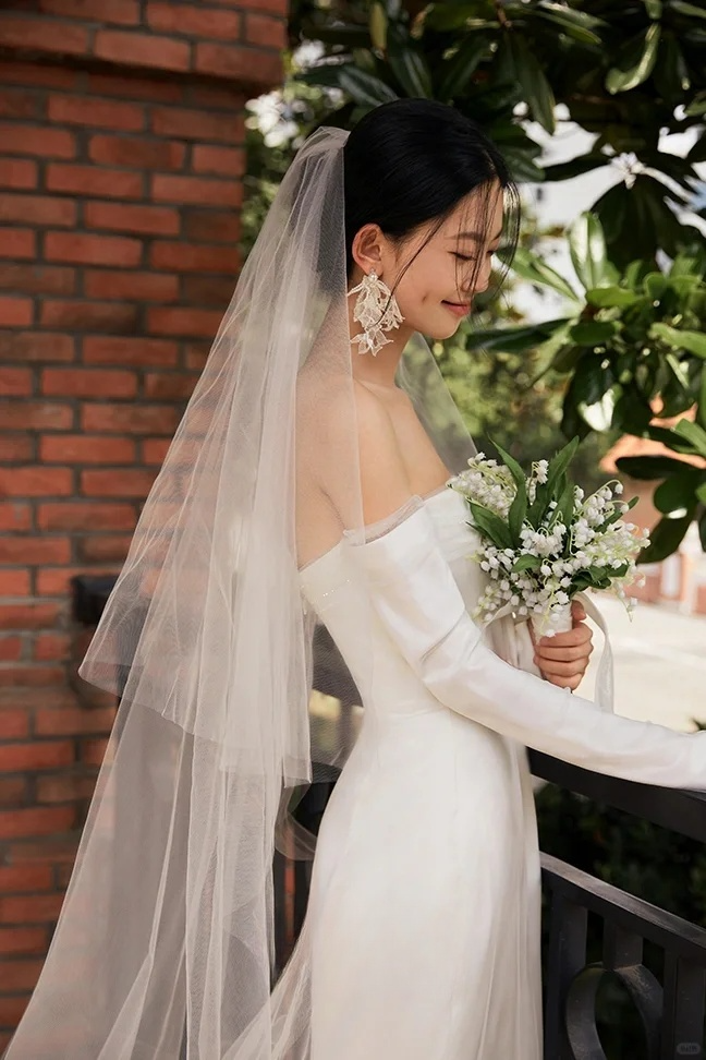 Elegant Mermaid Strapless Satin Tulle Lace With Veil Long Wedding Dresses C4287