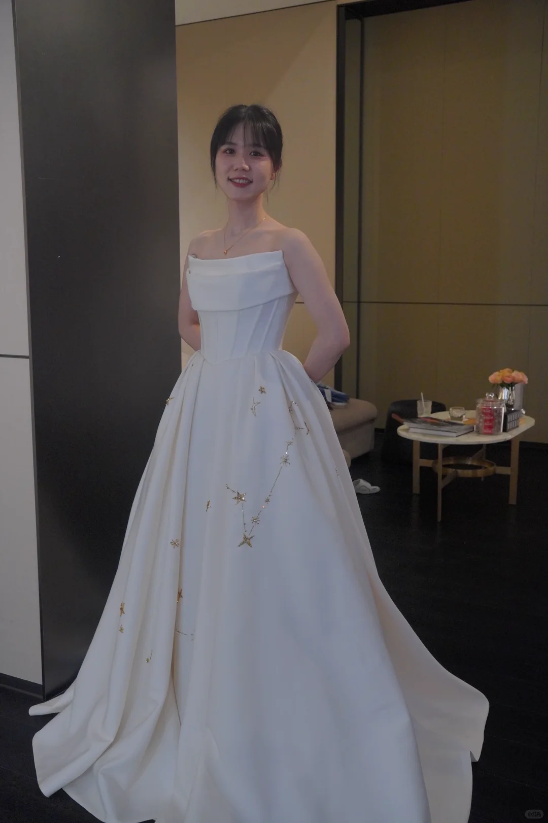 Pretty Ball Gown Strapless Satin With Veil Long Wedding Dresses C4297