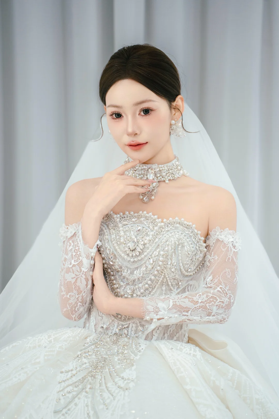 Timeless Ball Gown Strapless Tulle Sequin Beaded With Sleeves Veil Long Wedding Dresses C4325