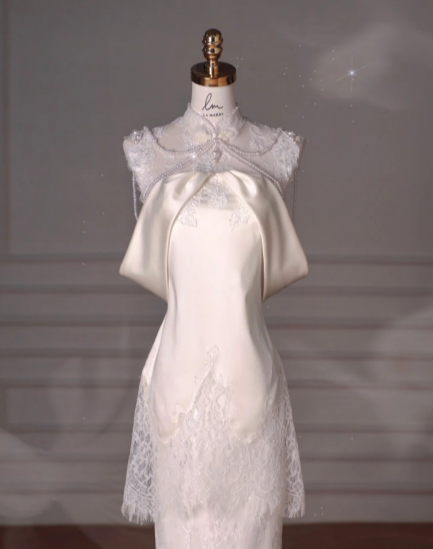 Gorgeous Mermaid Satin Lace Beads Long Wedding Dresses C4372