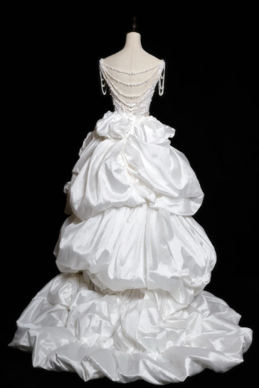 Vintage Ball Gown Spaghetti Straps Satin Beads Long Wedding Dresses C4381