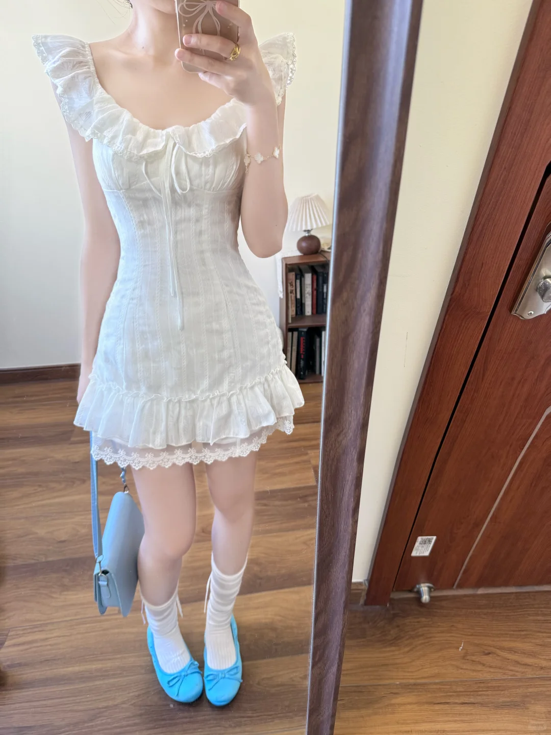 White Pretty A Line U Neck Satin Short Homecoming Dress 16th Birthday Outfits C4476