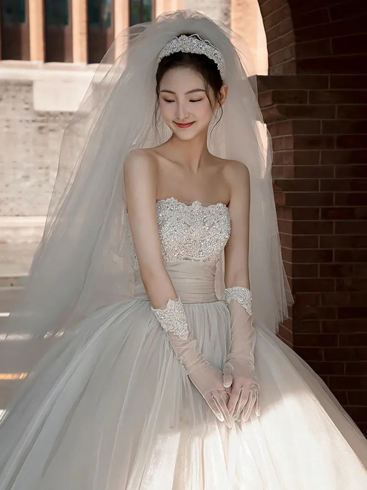 Timeless Ball Gown Strapless Tulle Beads With Gloves Veil Long Wedding Dresses C4531