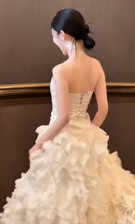 Chic Ball Gown Strapless Satin Long Wedding Dresses C4552