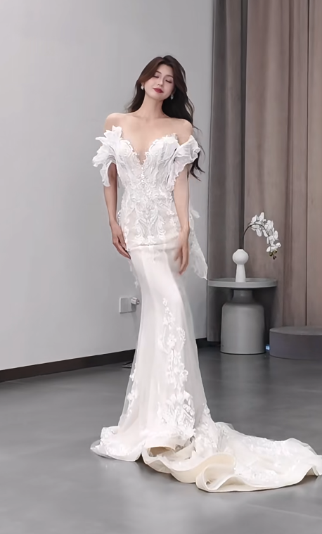 Dreamy Mermaid Off The Shoulder Satin Tulle Lace Beads Long Wedding Dresses C4565