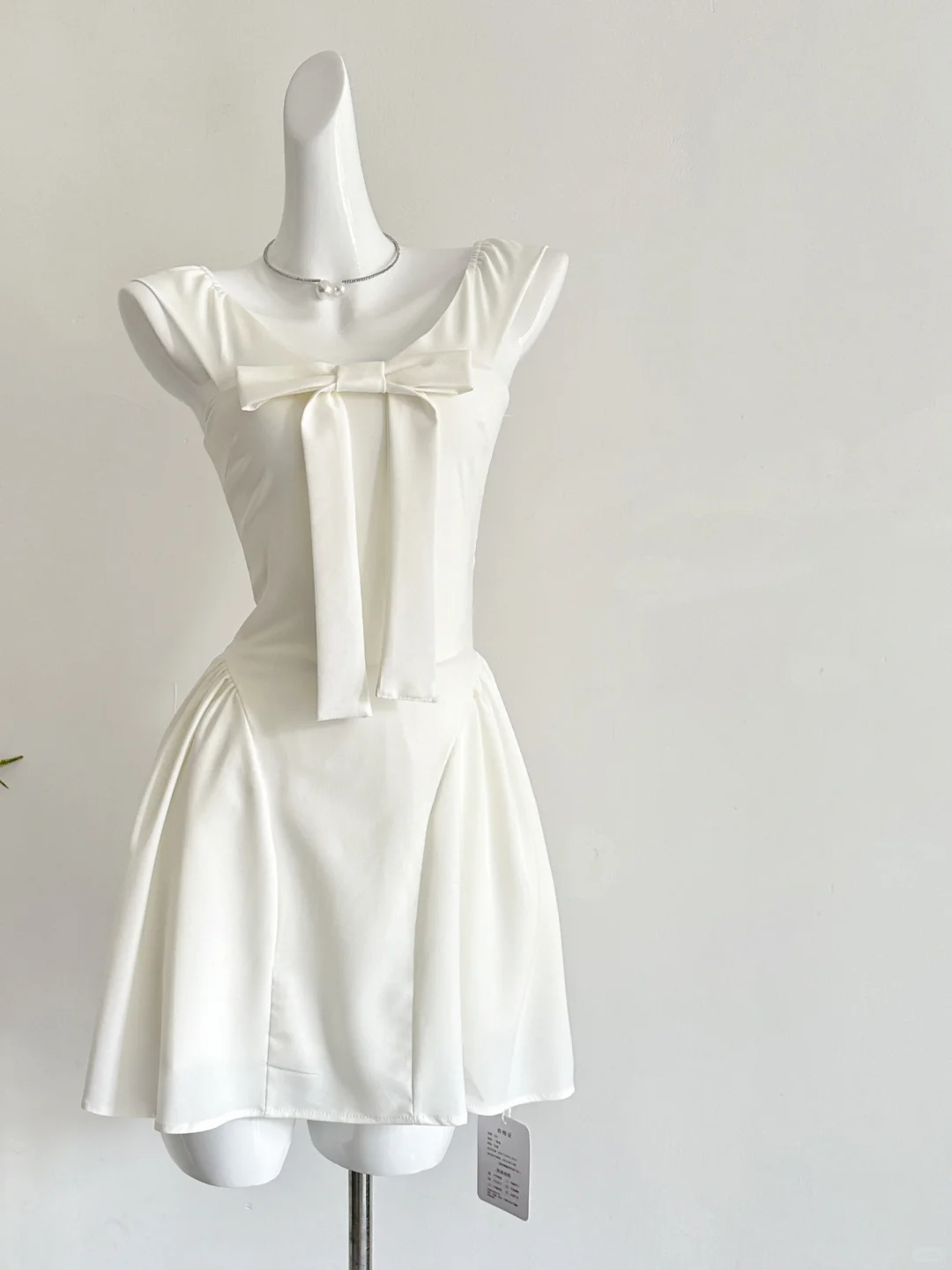 Cute 17th A Line U Neck Satin Short Homecoming Dress Birthday Outfits C4588