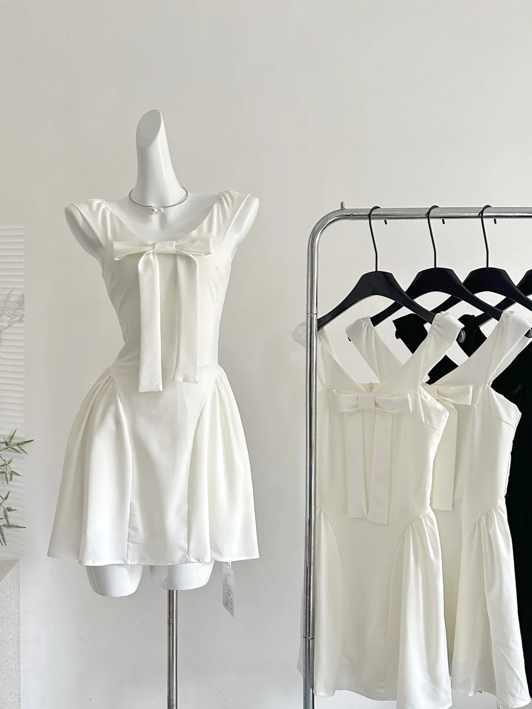 Cute 17th A Line U Neck Satin Short Homecoming Dress Birthday Outfits C4588