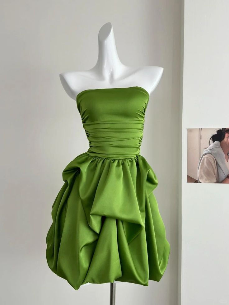 Chic A Line Strapless Green Satin Pleated Short Homecoming Dress 18th Birthday Outfits C4623