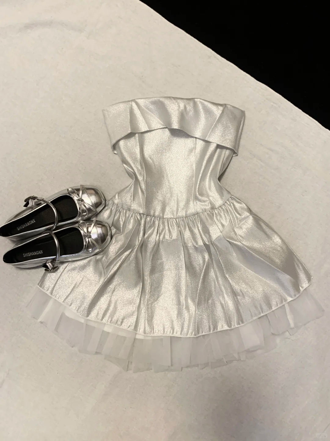 Pretty A Line Strapless Satin Tulle Short Homecoming Dress 16th Birthday Outfits C4632