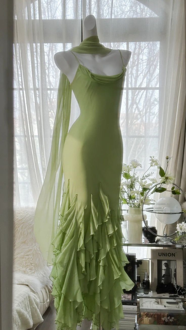 Unique Green Mermaid Spaghetti Straps Chiffon Long Prom Dresses Formal Dress C4646