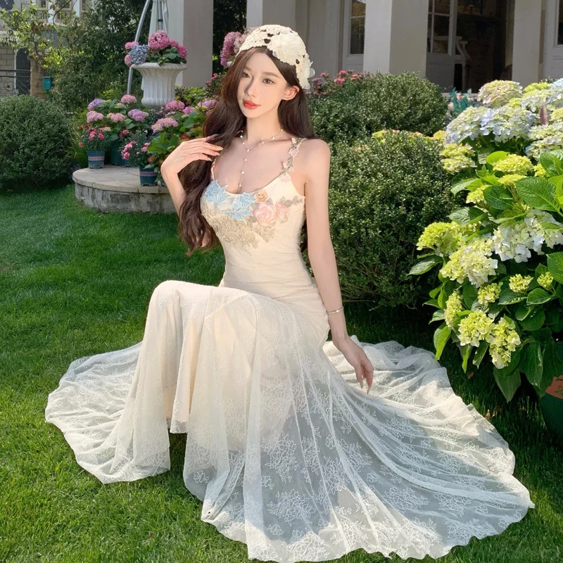 Charming Mermaid Spaghetti Straps Satin Lace Applique Long Prom Dresses Formal Dress C4649