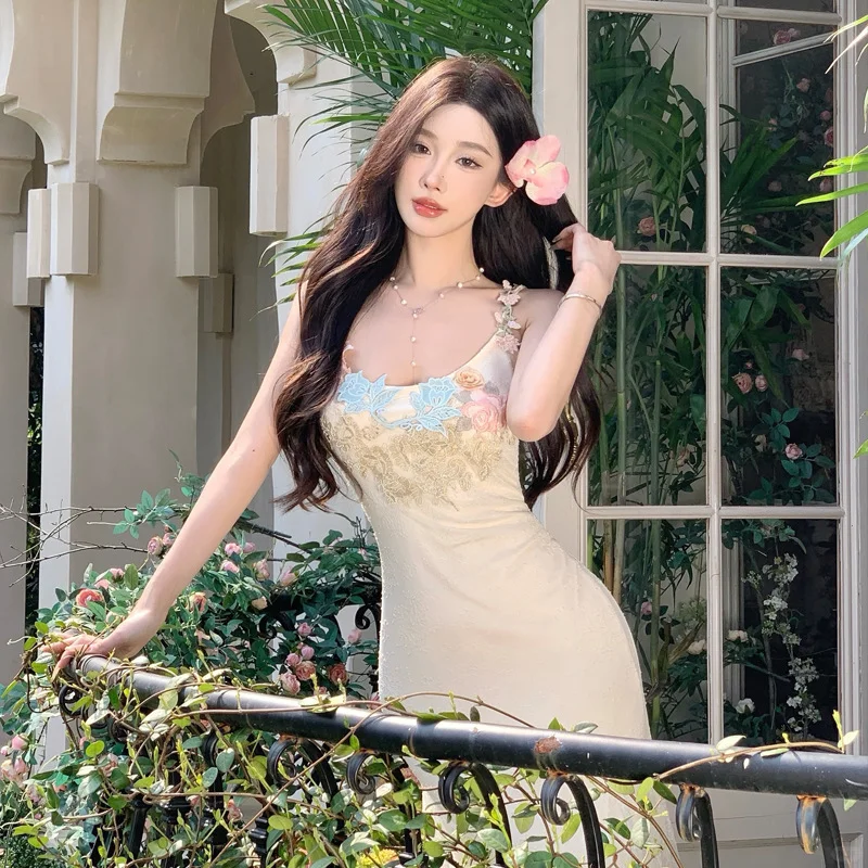 Charming Mermaid Spaghetti Straps Satin Lace Applique Long Prom Dresses Formal Dress C4649