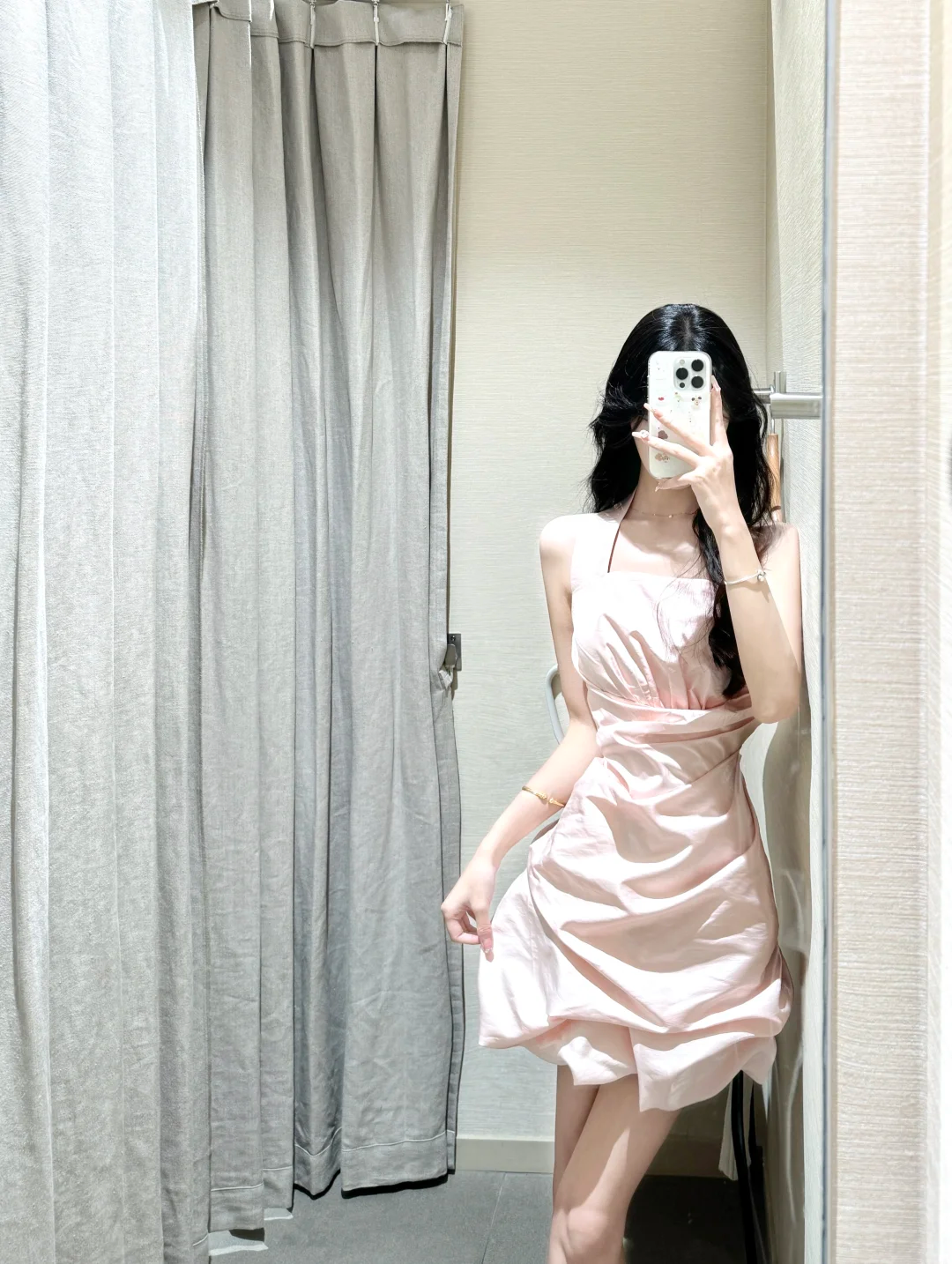 Elegant A Line Halter Satin Short Homecoming Dress 19th Birthday Outfits C4679