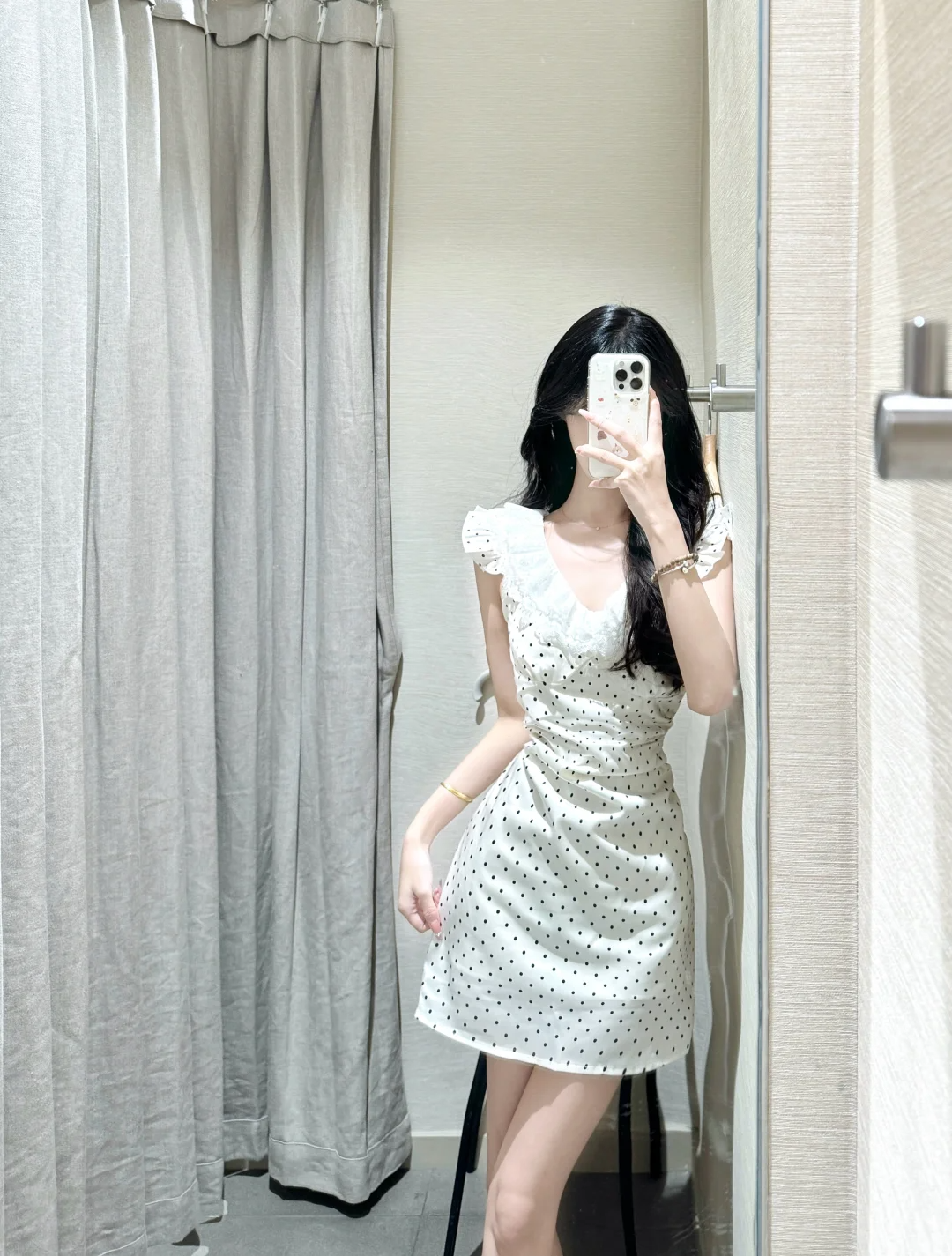 Princess A Line V Neck Satin Polka Dots Short Homecoming Dress 19th Birthday Outfits C4682