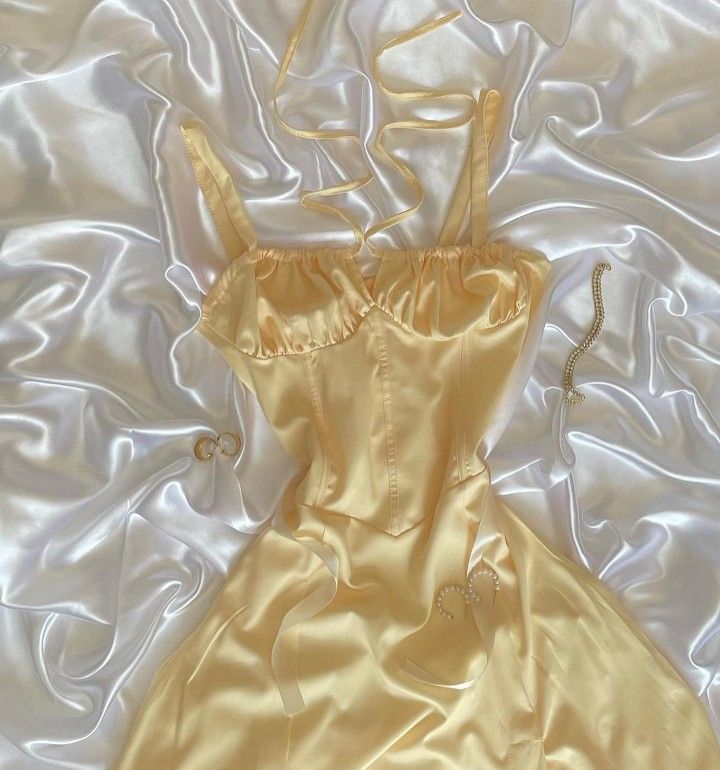 Pastel Yellow A Line Spaghetti Straps Satin Short Homecoming Dress 17th Birthday Outfits C4704