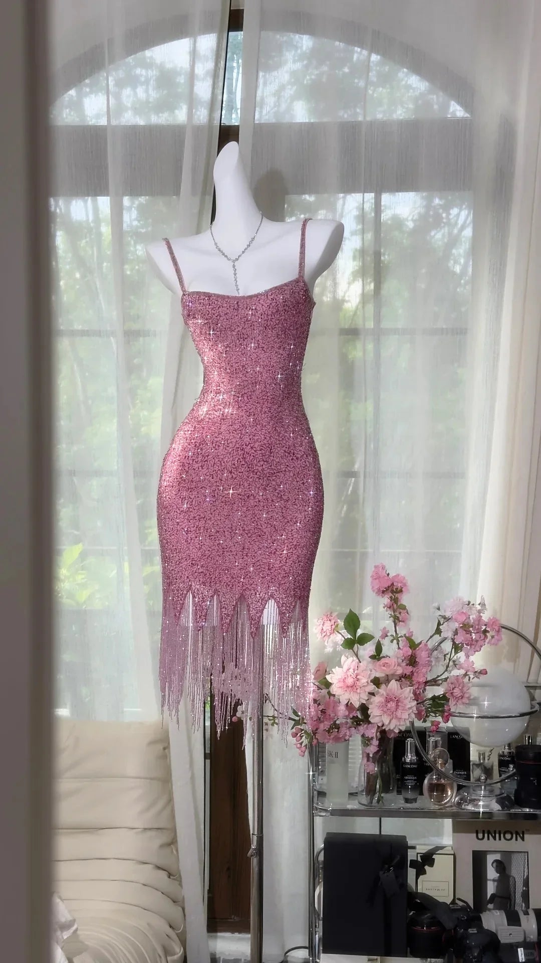Sparkly Pink Mermaid Spaghetti Straps Sequin Tassel Short Homecoming Dress 19th Birthday Outfits C4710