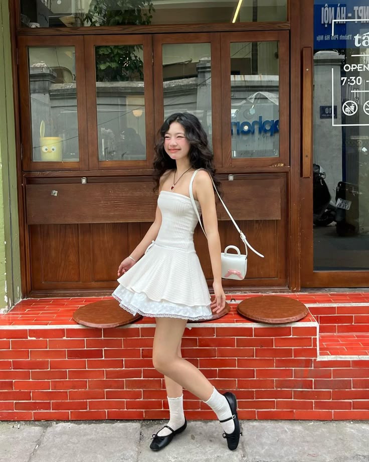 Pretty A line Strapless Satin Lace Short Homecoming Dress 19th Birthday Outfits C4922