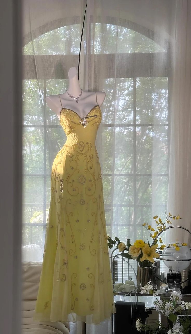 Gorgeous Mermaid Sapghetti Straps Yellow Satin Chiffon Beads Long Prom Dresses Formal Dress C5000