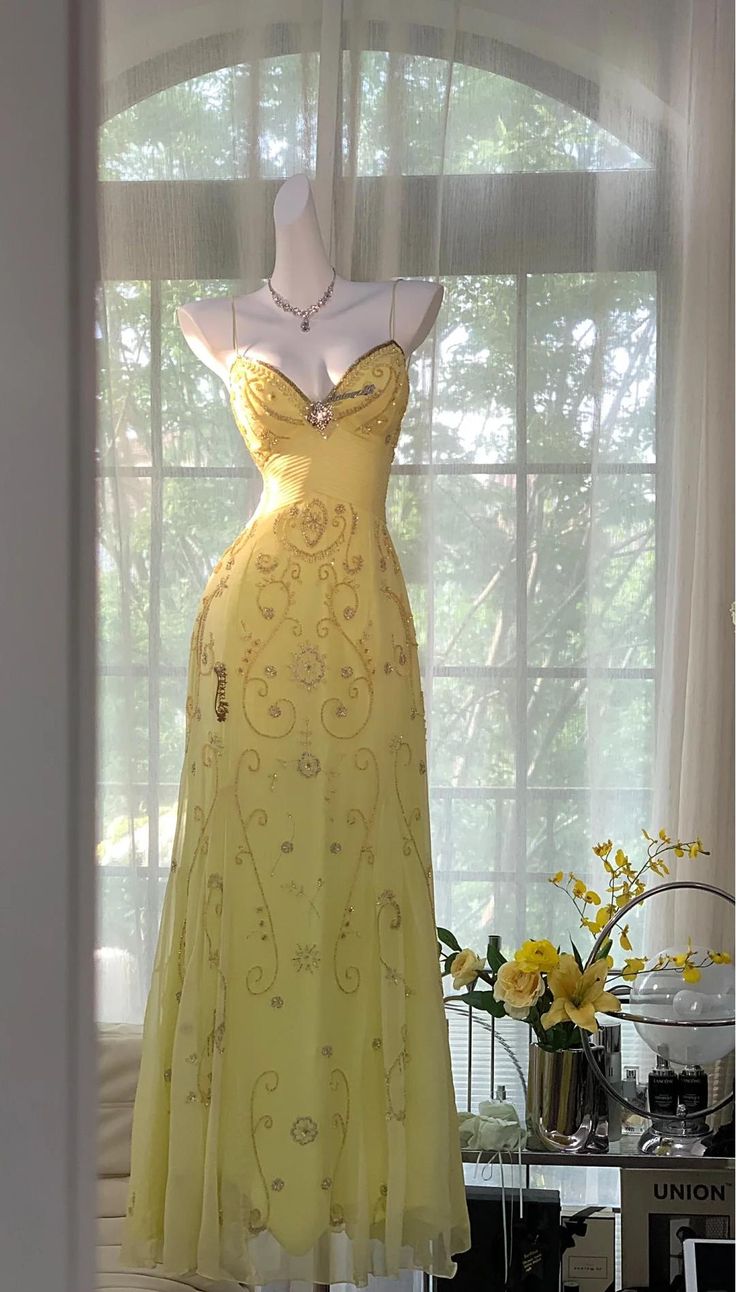 Gorgeous Mermaid Sapghetti Straps Yellow Satin Chiffon Beads Long Prom Dresses Formal Dress C5000