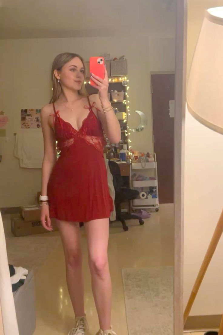 Sexy A Line Spaghetti Straps Satin Lace Short Homecoming Dress 21th Birthday Outfits C5256